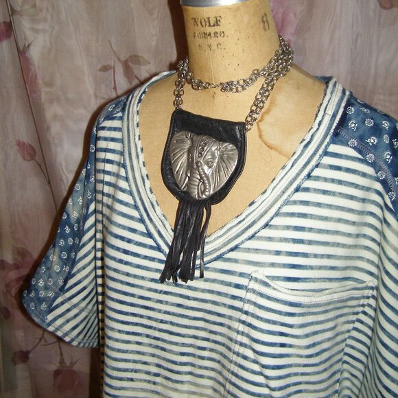 ONE of a KIND! Unique Statement Necklace Vintage Elephant Head Metal and Leather - Picture 3 of 10